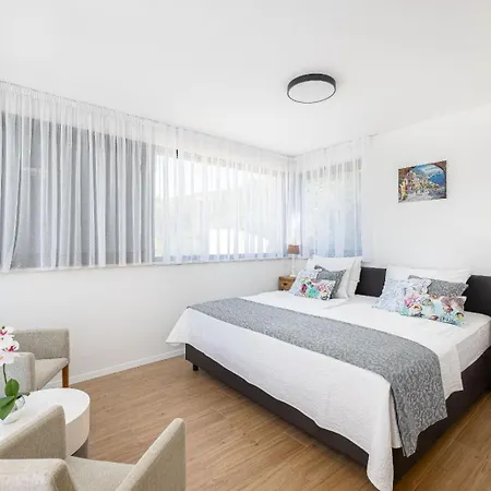 Villa Gastro Lentini Luxury *