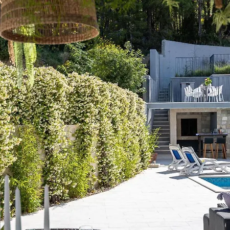 Gastro Lentini Luxury Villa Podstrana