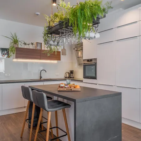 Gastro Lentini Luxury Villa *