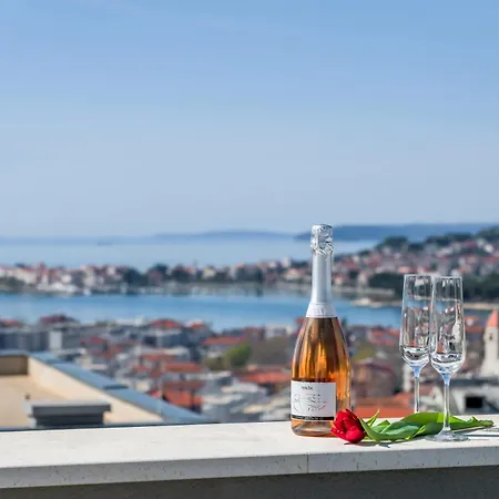 Villa Gastro Lentini Luxury