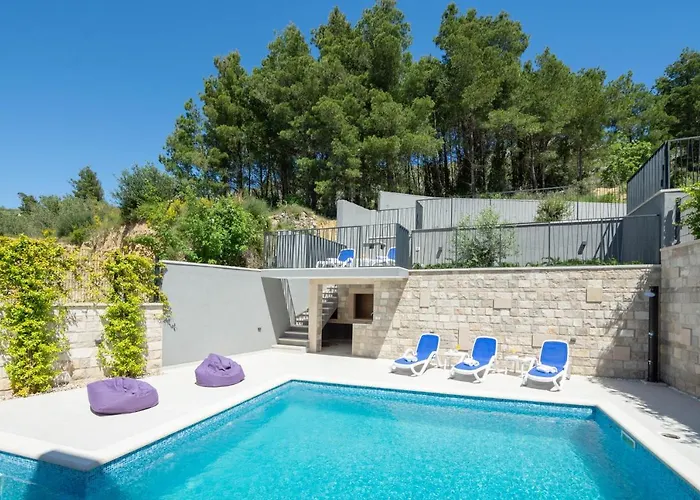 Gastro Lentini Luxury Villa Podstrana